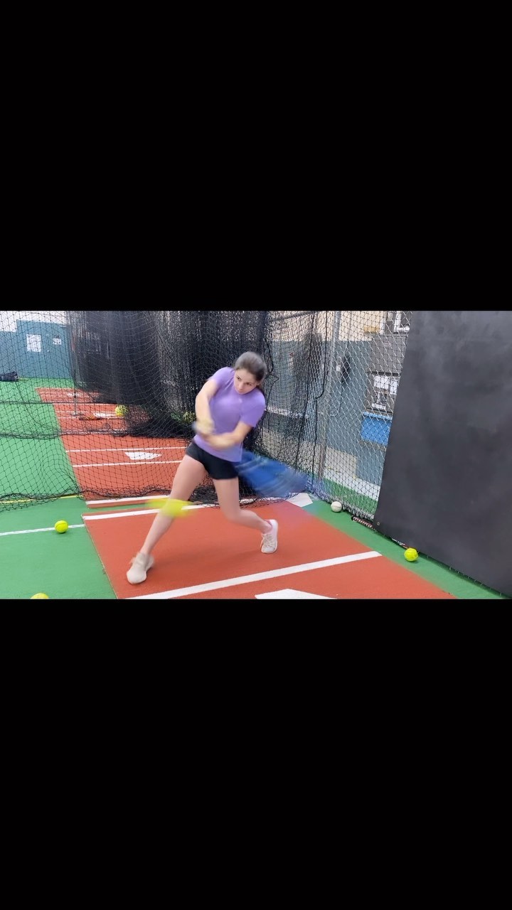 It’s a whatever it takes kinda year! @aniellabaldwin13 @bc_eagles_sb 
#softball#baseball#drills#softballplayer#softballlife#baseballplayer#hittingdrills#fyp#softballgirls#softballseason#baseballboys#baseballseason#softballplayer#baseballlove#softballlove#train#like#pros#ncaa#mlb#milb